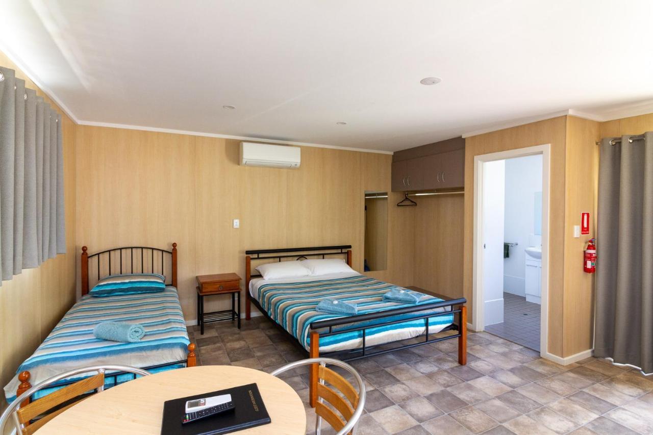 Paringa Caravan Park Ренмарк Екстериор снимка