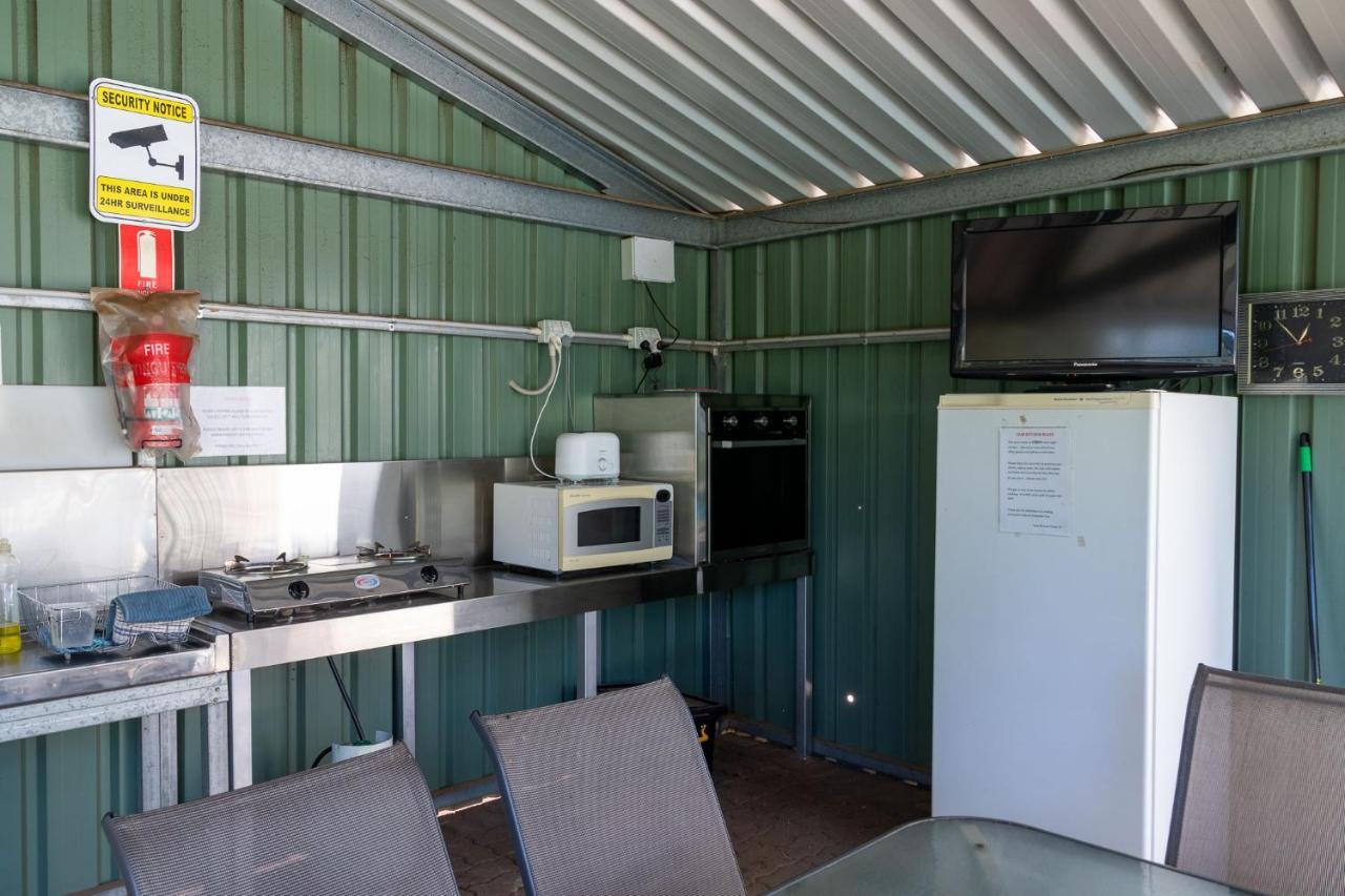 Paringa Caravan Park Ренмарк Екстериор снимка