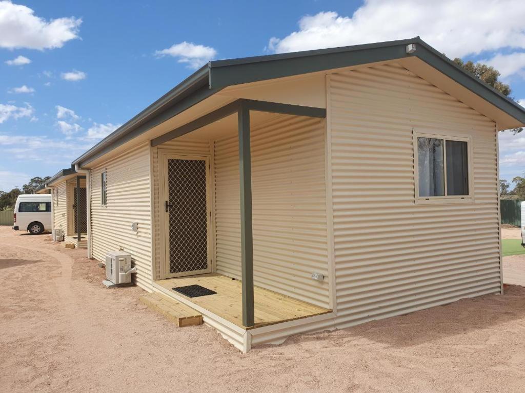 Paringa Caravan Park Ренмарк Екстериор снимка