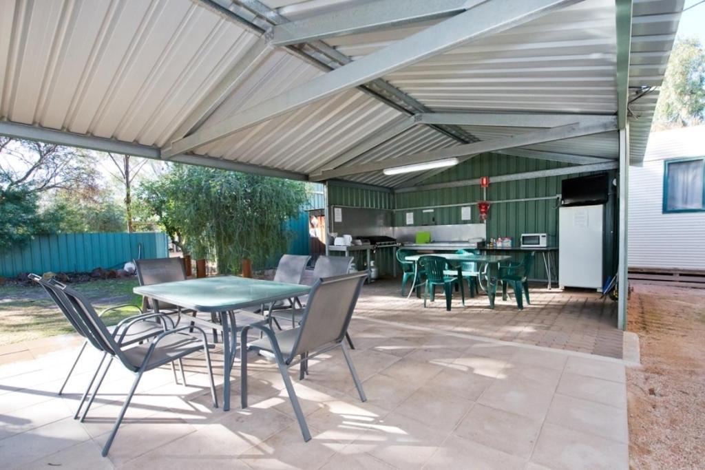 Paringa Caravan Park Ренмарк Екстериор снимка